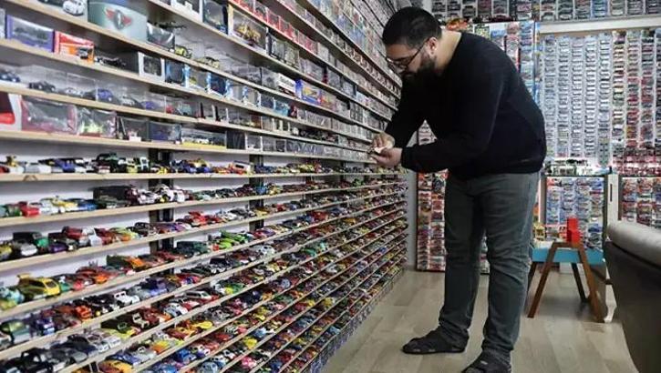 Sigara yerine araba aldı! İşte 33 yılda biriktirdiği para