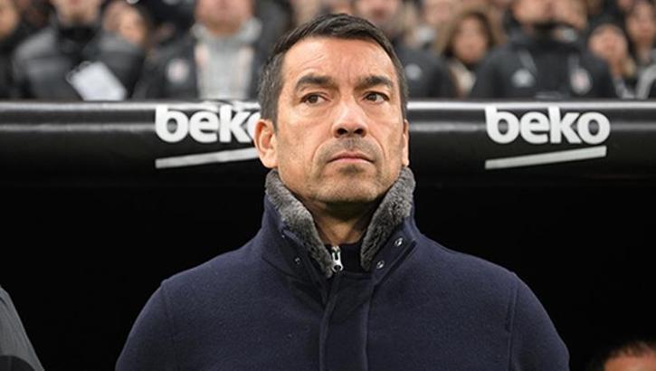 İşte Bronckhorst’un yerine gelecek yeni hoca