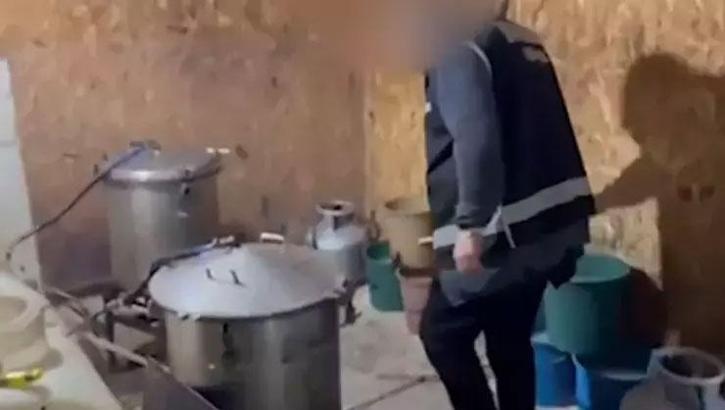 Sahte alkol üretimi yapan 2 kişi tutuklandı!