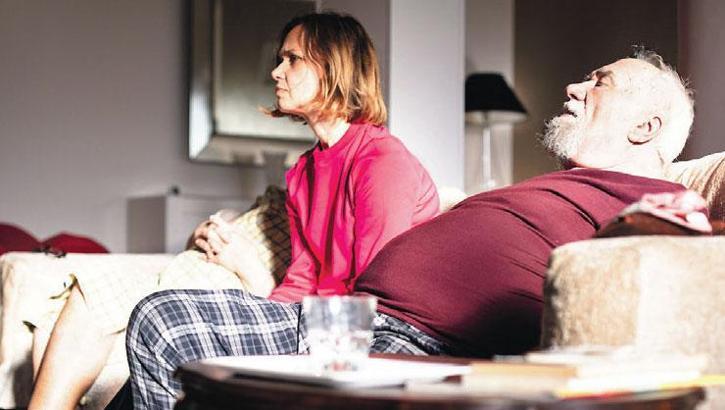 43'ten sonra anne-babamıza benziyoruz