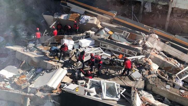 Kahramanmaraş'ta 19 kişinin öldüğü Fazilet Apartmanı davasında dosya yeniden bilirkişiye gönderilecek