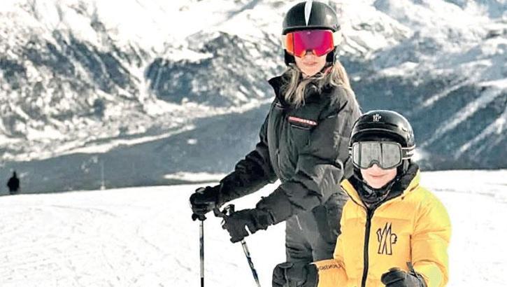 Saint Moritz'de Masis ailesi kayak keyfi yaptı
