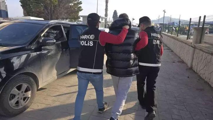 Interpol tarafından kırmızı bültenle aranıyordu! İzmir'de yakalandı