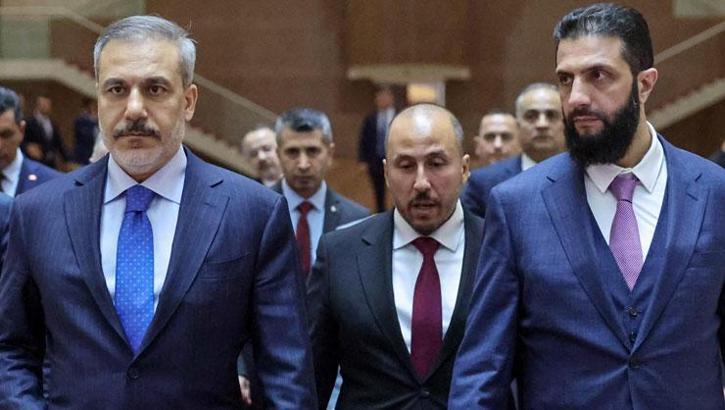 Dışişleri Bakanı Hakan Fidan kritik zirvenin detaylarını paylaştı! Ahmet Şara ile neler konuşuldu?