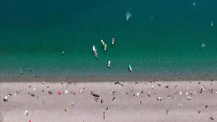 Bayram ve ara tatil nedeniyle Türk turizmi hareketlendi