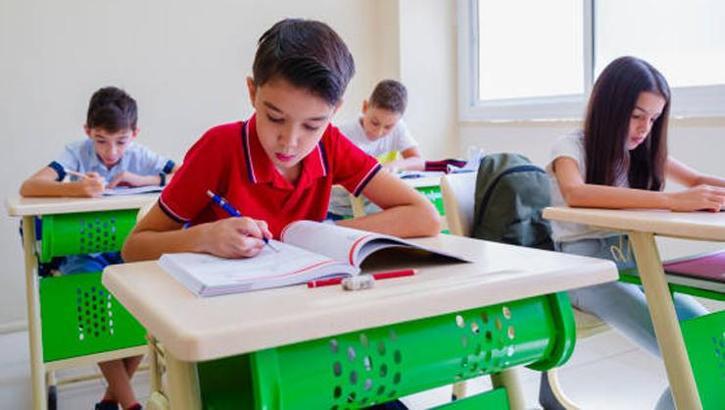 Okullar yeniden açılıyor! 9 günlük tatil yarın bitecek