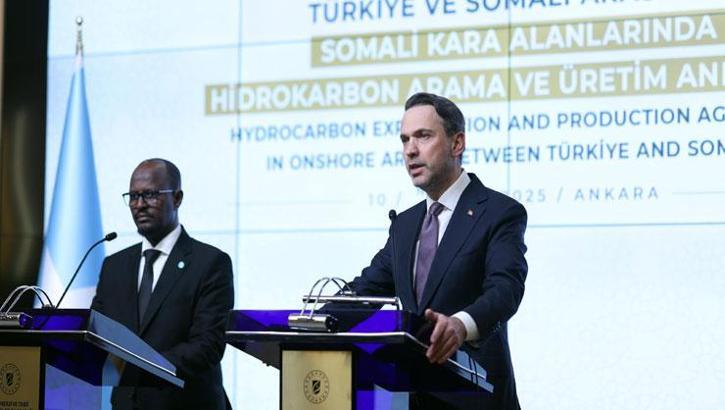 Bakan Bayraktar duyurdu! Türkiye, Somali’de petrol ve gaz arayacak