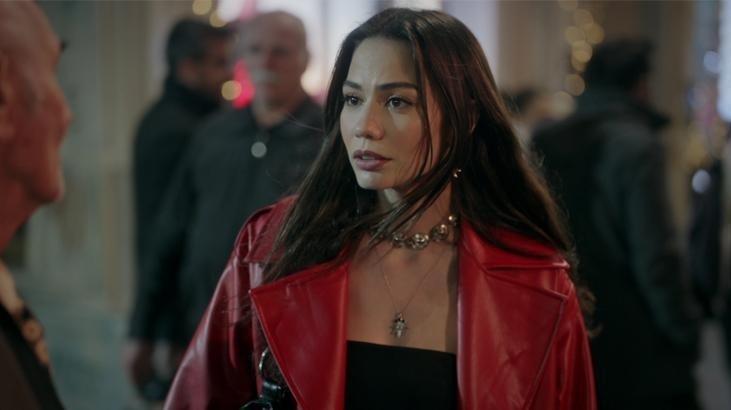 Demet Özdemir, önce Sertab Erener'in sonra da Sezen Aksu'nun şarkısıyla gönülleri fethetti!