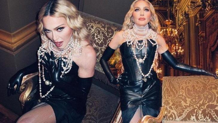 Madonna yakın arkadaşı Mert Alaş ile verdiği pozu paylaştı