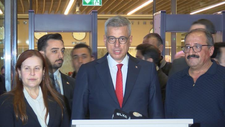 Sağlık Bakanı Memişoğlu, Sırrı Süreyya Önder'i ziyaret etti: Büyük bir direnç gösterdi, bu bize ümit veriyor