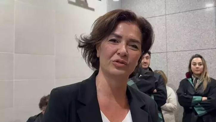 TSK'ya yönelik sözleriyle yargılanıyordu! Özlem Gürses'e hapis cezası