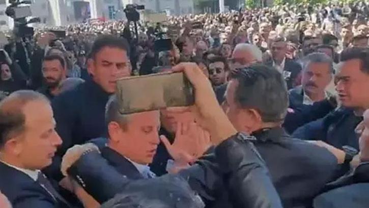 CHP Genel Başkanı Özgür Özel'e saldırı! Siyasilerden açıklamalar peş peşe geldi