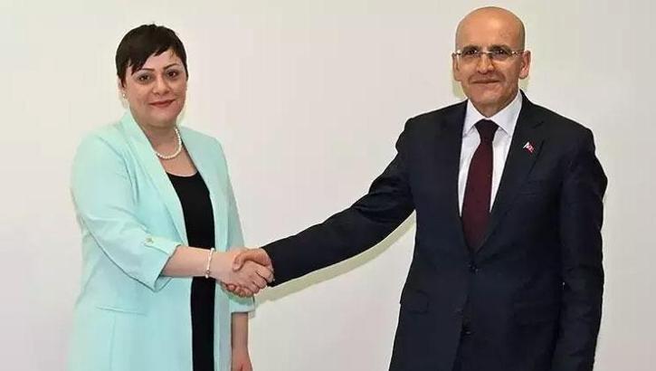 Bakan Şimşek Endonezya Maliye Bakanı ile görüştü