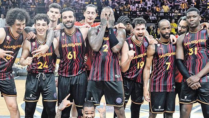 Galatasaray kupa aşkına