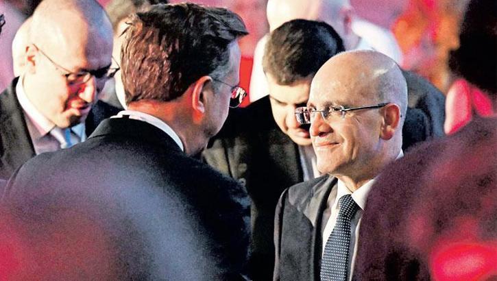 Bakan Şimşek Londra'da konuştu: Program çalışıyor enflasyon düşüyor