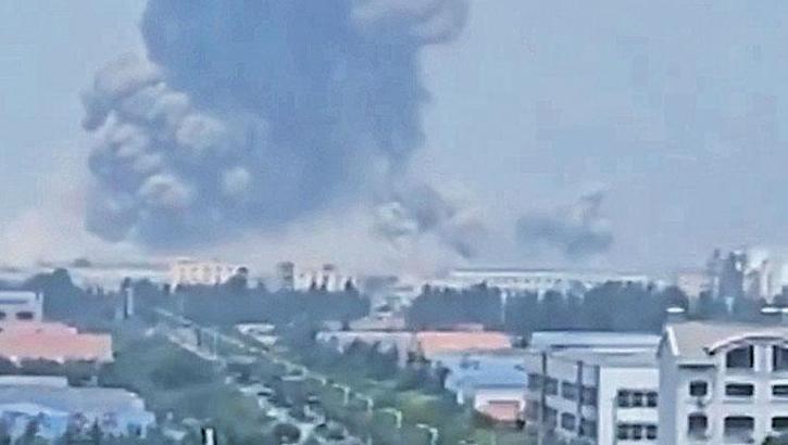 Kimya fabrikası patladı: 5 ölü