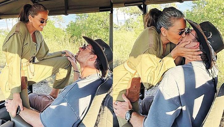 Safaride aşk! Sevgilisini öpücüklere boğdu