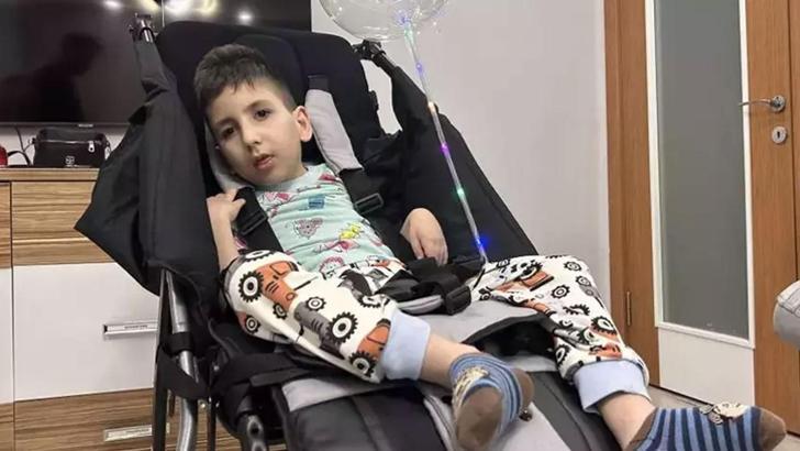 Sivri sinek ısırığı hayatını karartmıştı! Emir için umuda dönüştü