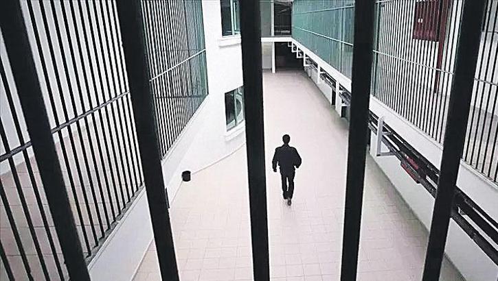 Yargı paketi geçti sıra tahliyelerde