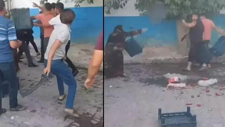 Semt pazarında kavga! Kasaların havada uçtuğu anlar kaydedildi