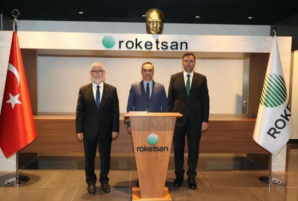 Bakan Kacır'dan Roketsan'a ziyaret