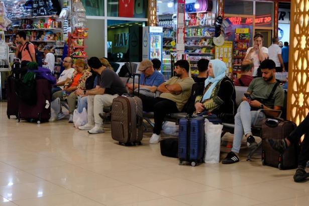 Türkiye'deki İranlılar: Biz harp var diye kaçmıyoruz