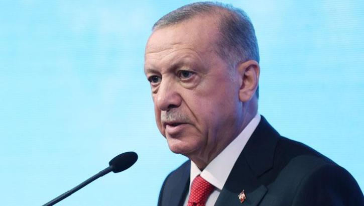 Cumhurbaşkanı Erdoğan duyurdu: 250 bininci afet konutu anahtarı teslimi Kahramanmaraş'ta