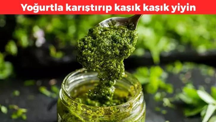 Topraktan gelen doğal antibiyotik! Yoğurtla karıştırıp yiyin: Vücuda detoks yaptıran en faydalı besin, tam bir kalsiyum deposu