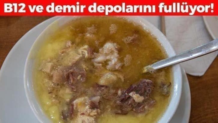 B12 ve demir depolarına zirve yaptırıyor! Günlük ihtiyacın 2000 bin katı kadar B12 içeriyor, kaşık kaşık yiyince bedavadan kas yaptırıyor!