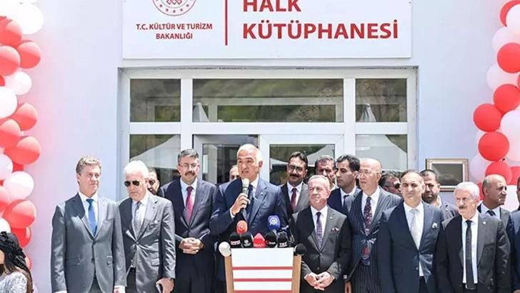Bakan Ersoy Hakkari'de: Bu coğrafya artık terörle değil kültürle ve turizmle anılıyor