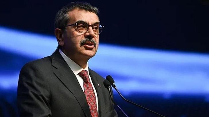 Milli Eğitim Bakanı Yusuf Tekin'den zorunlu lise eğitimi süresi açıklaması