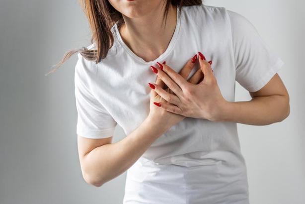 Prof. Dr. Akpınar’dan yaz uyarısı: Sağlıklı kalplerde bile risk oluşabilir