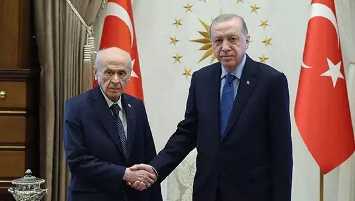 Cumhurbaşkanı Erdoğan, Bahçeli ile telefonda görüştü