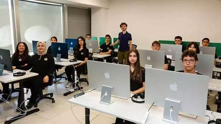 Demirören Medya ve Teknoloji Lisesi’nde burs imkanı!