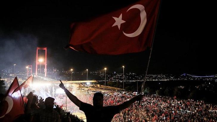 Siyasilerden 15 Temmuz Demokrasi ve Milli Birlik Günü mesajı