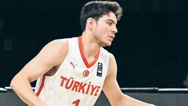 Gençler firesiz çeyrek finalde