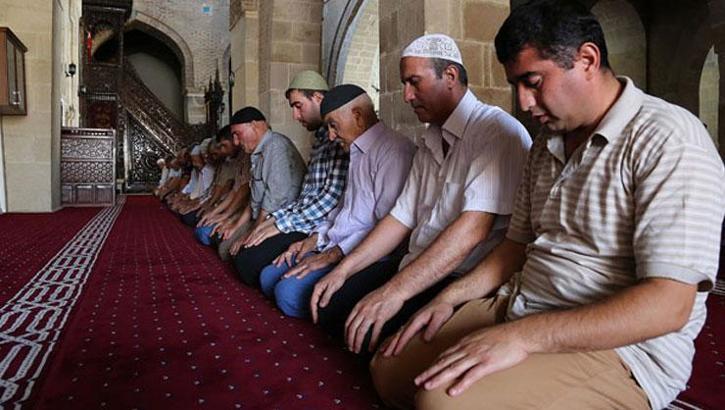 Diyanet adım adım cuma namazı kılınışı! Cuma namazı kaç rekat, nasıl kılınır?