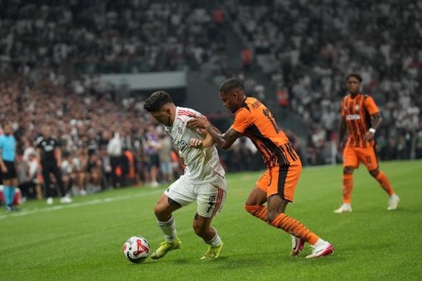Beşiktaş, evinde Shakhtar Donetsk'e mağlup oldu