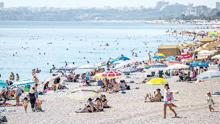 Yerli turist can suyu oldu