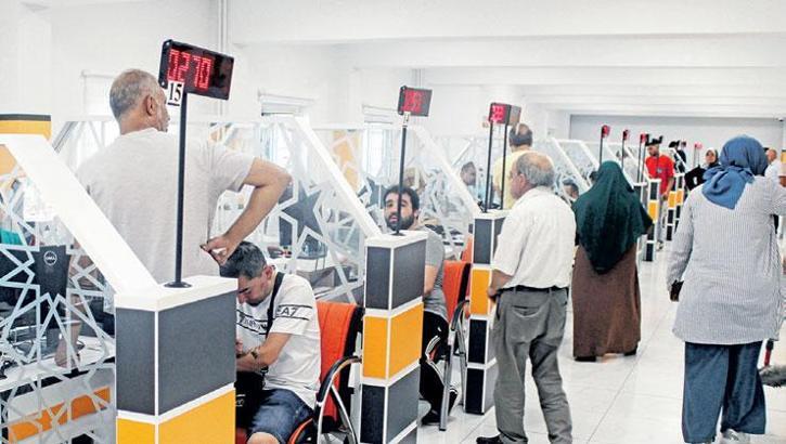 Nüfus müdürlüklerinde 'ehliyet' yoğunluğu
