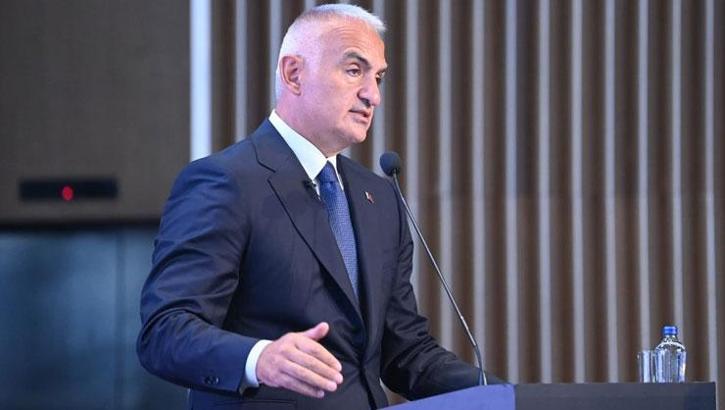 Bakan Ersoy açıkladı: Turizm gelirleri 25,8 milyar dolar ile rekor kırdı