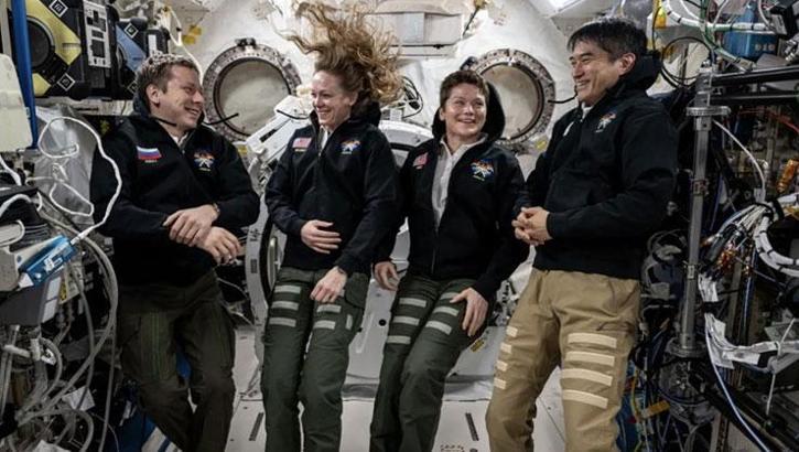 Uzaydaki 5 aylık görevlerini tamamladılar! NASA'nın Crew-10 ekibi Dünya'ya döndü