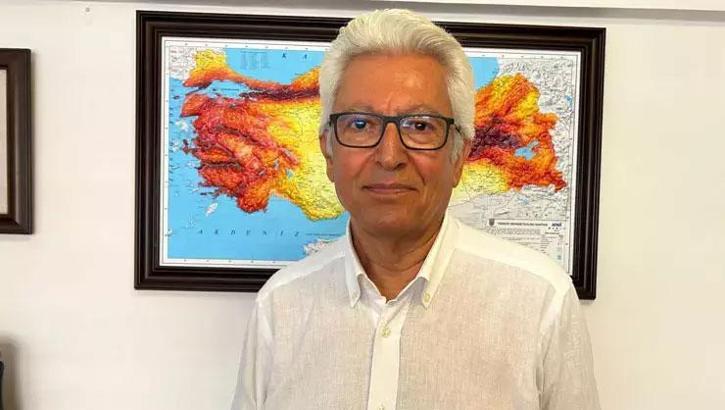 Balıkesir'de yeni deprem! Prof. Dr. Pampal'dan 'Olağan dışı bir durum var' uyarısı