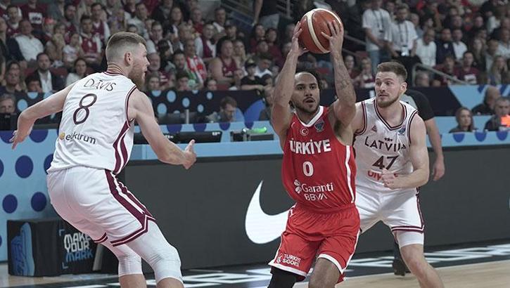 12 Dev Adam, EuroBasket 2025'e doludizgin girdi!