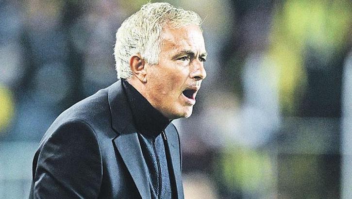 Fenerbahçe Jose'yi kovdu