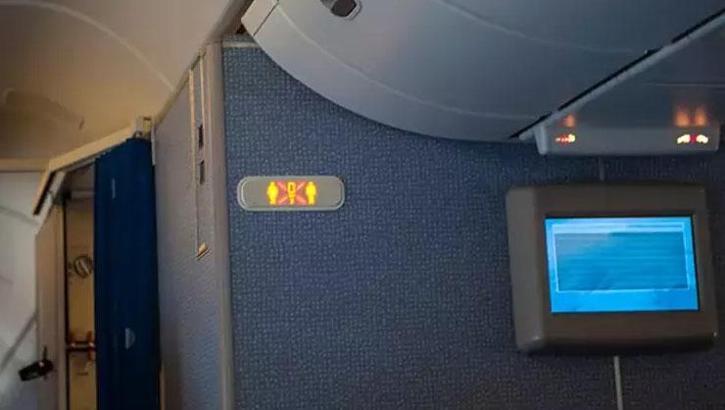 Uçakta 6 saatlik panik yaşandı! Tuvaletler arızalandı, kabin ekibi skandal önerilerde bulundu