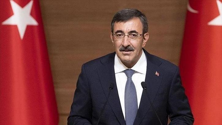 Cevdet Yılmaz: Cari açık yıl sonunda yüzde 2'nin altına inecek