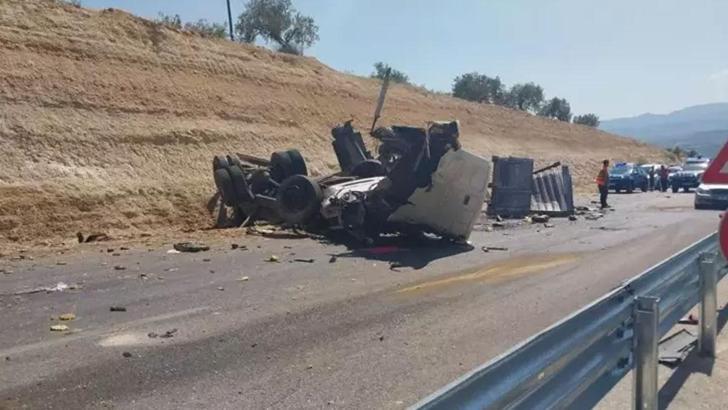 Mersin'de otobüs kazası! Ölü ve yaralılar var