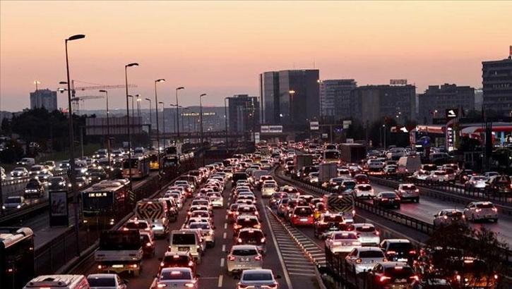 İstanbul’da haftanın ilk iş günü trafik yoğunluğu! Bazı noktalarda yüzde 80’e çıktı