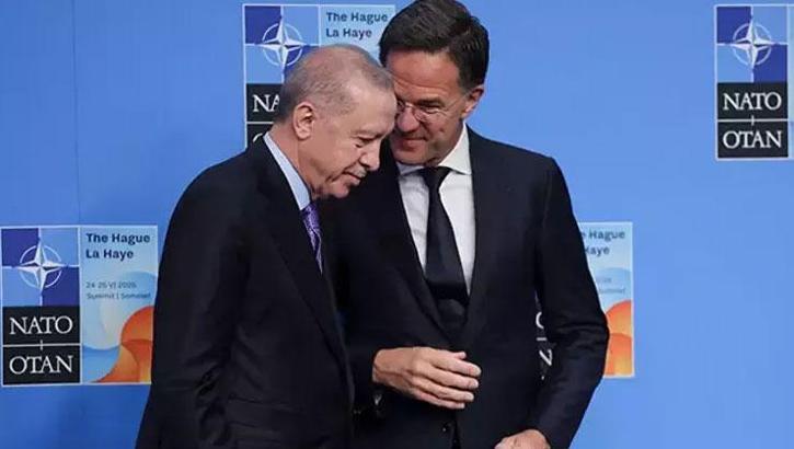 Yunanistan'ı alarma geçiren destek! 'NATO, Türkiye'ye halı serdi'